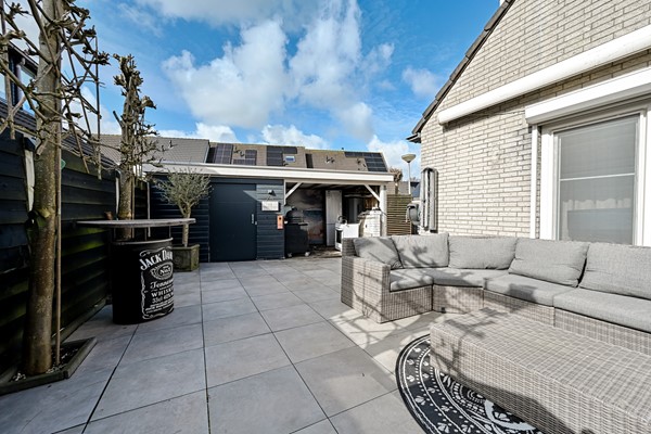 Medium property photo - Tigrisstraat 22, 3207 AN Spijkenisse